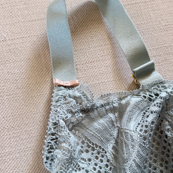 AJOUR | Madeline Bra in Olive, Size 32G - Picture 4 of 8